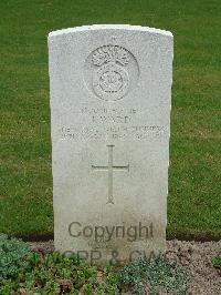 Reichswald Forest War Cemetery - Ward, John